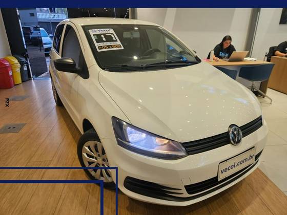VOLKSWAGEN FOX 1.0 MPI TRENDLINE 12V FLEX 4P MANUAL VOLKSWAGEN FOX 1.0 MPI TRENDLINE 12V FLEX 4P MANUAL